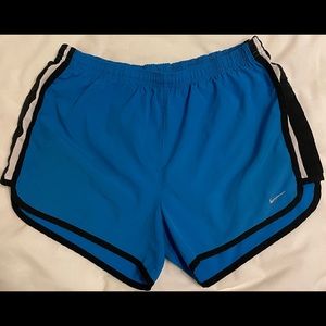 Womens Nike Tempo Shorts. Size Small.